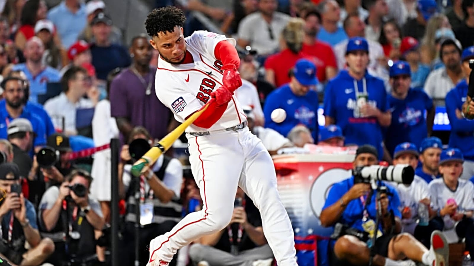 Willson Contreras’ Future With Red Sox Takes New Turn