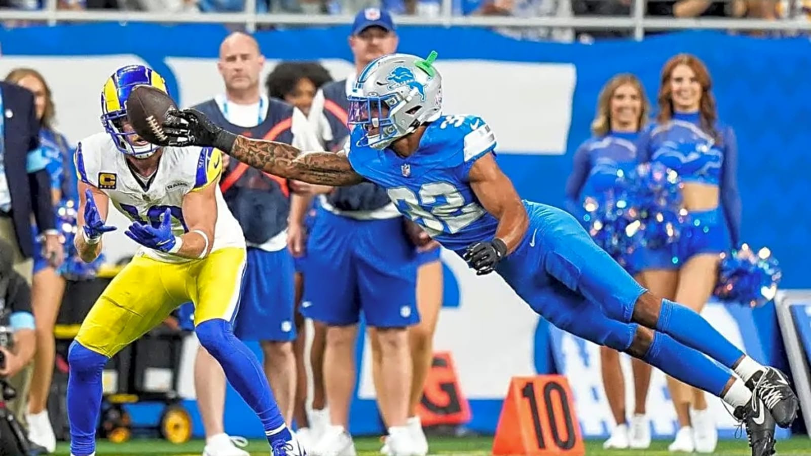Detroit Lions Superstar Named Top Player Under 25 Across the NFL