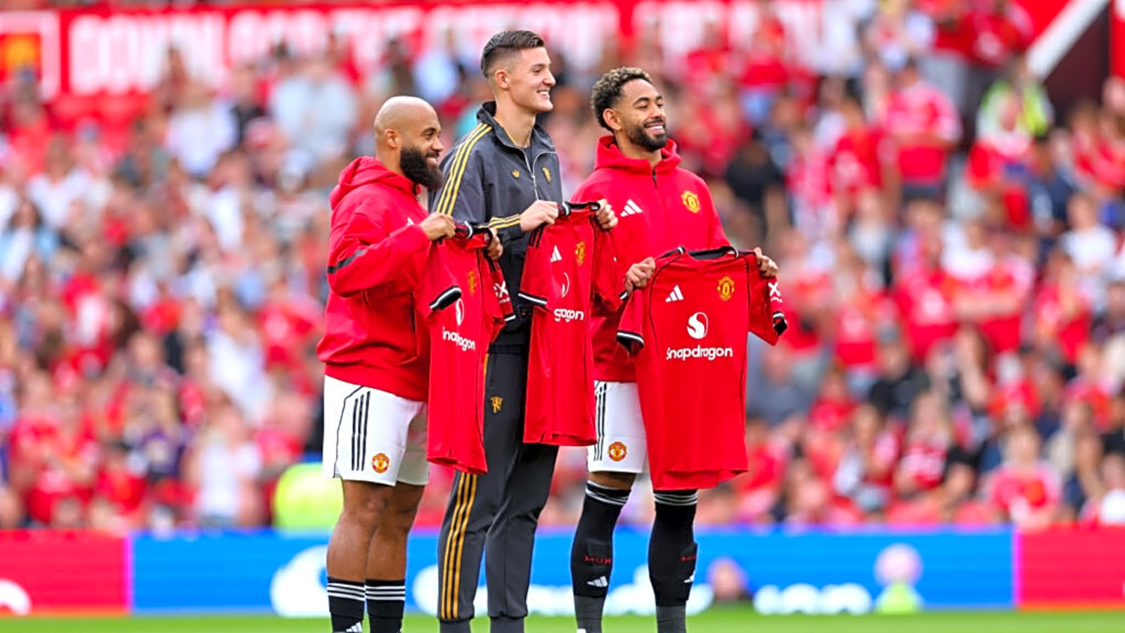 Theo Walcott names the Man United signing he wished had joined Arsenal instead