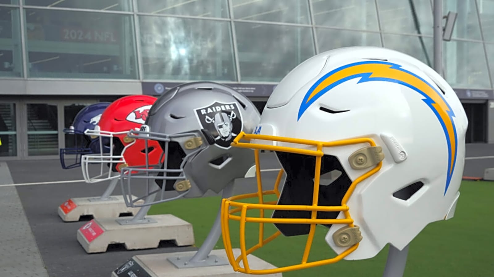 49ers vs The AFC West: Critical Essentials
