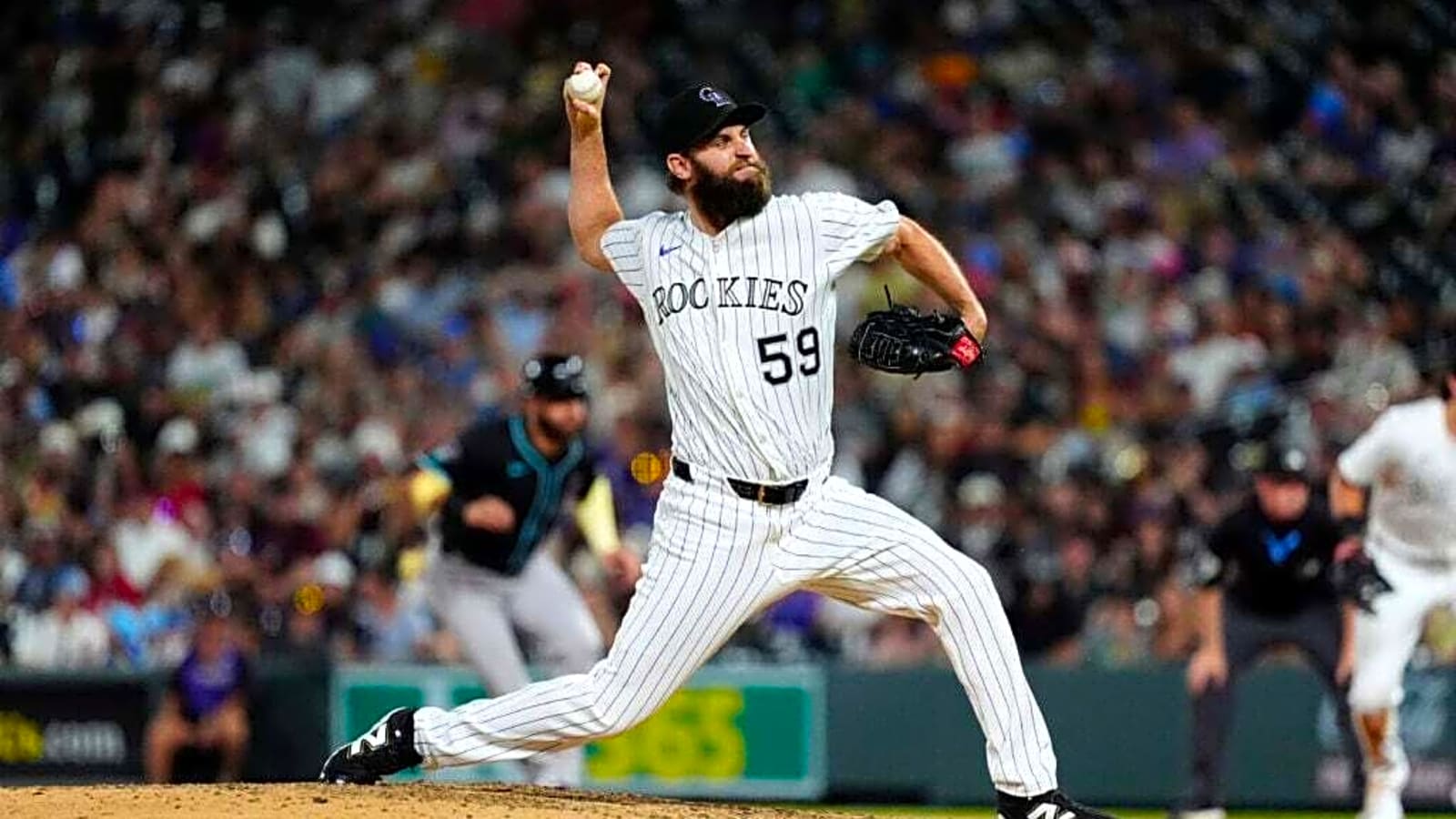 Yankees Reportedly Interested in Rockies Veteran Reliever