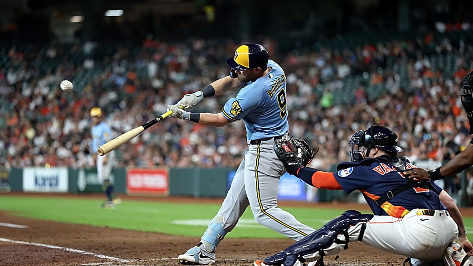 Brewers Notebook: Bauers Keeps Raking, Henderson, Contreras Takeaways