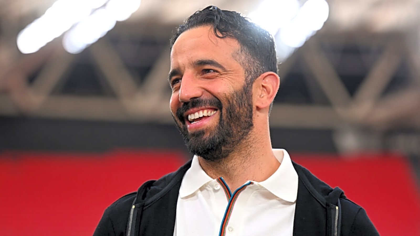 Young centre-back nears Man United move as he bids farewell to Southampton