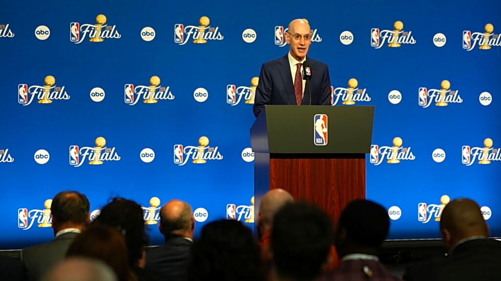 'I Tried, Michael Jordan Tried': Adam Silver Admits Failure to Mend Oakley-Dolan Knicks Feud