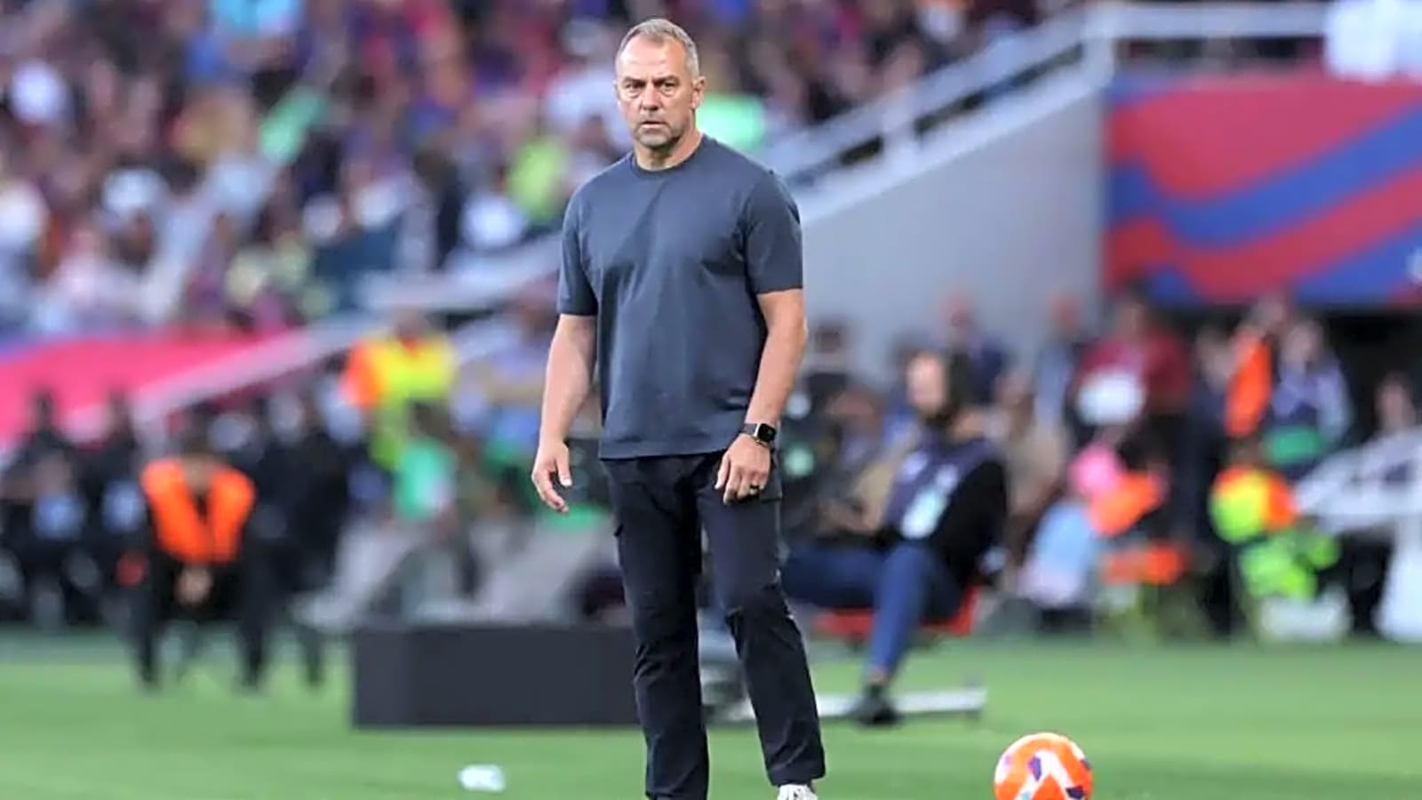 Hansi Flick informs two quarry players of their place in the Barcelona squad for the first pre-season game – Report