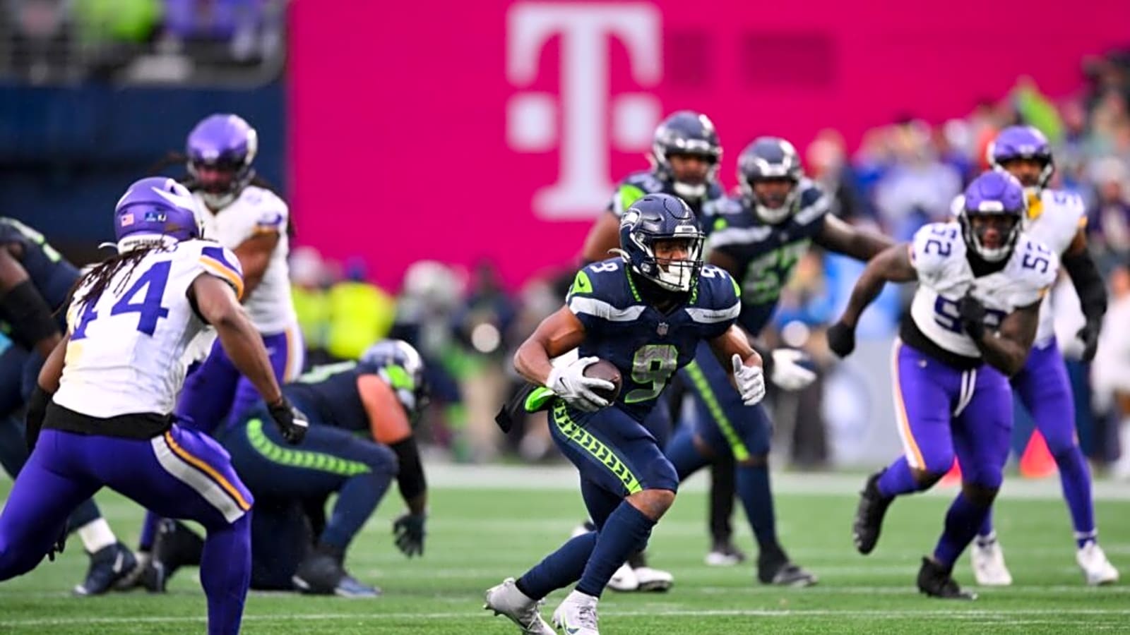 Kenneth Walker, Low-Key High End Fantasy Running Back