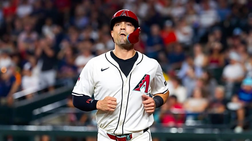 Report: Yankees Sign Journeyman OF Grichuk to Minor League Deal