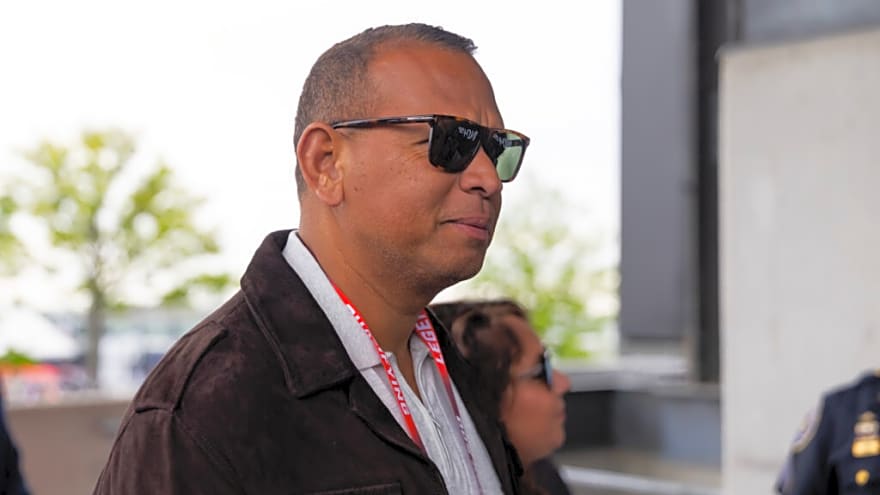 Yankees Announcer Floats Bizarre Alex Rodriguez Return