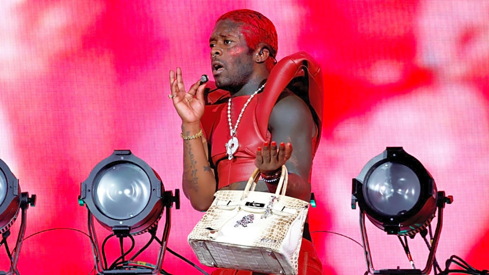 Lil Uzi Vert Faces Health Issue, Rushed to Hospital in NYC with JT