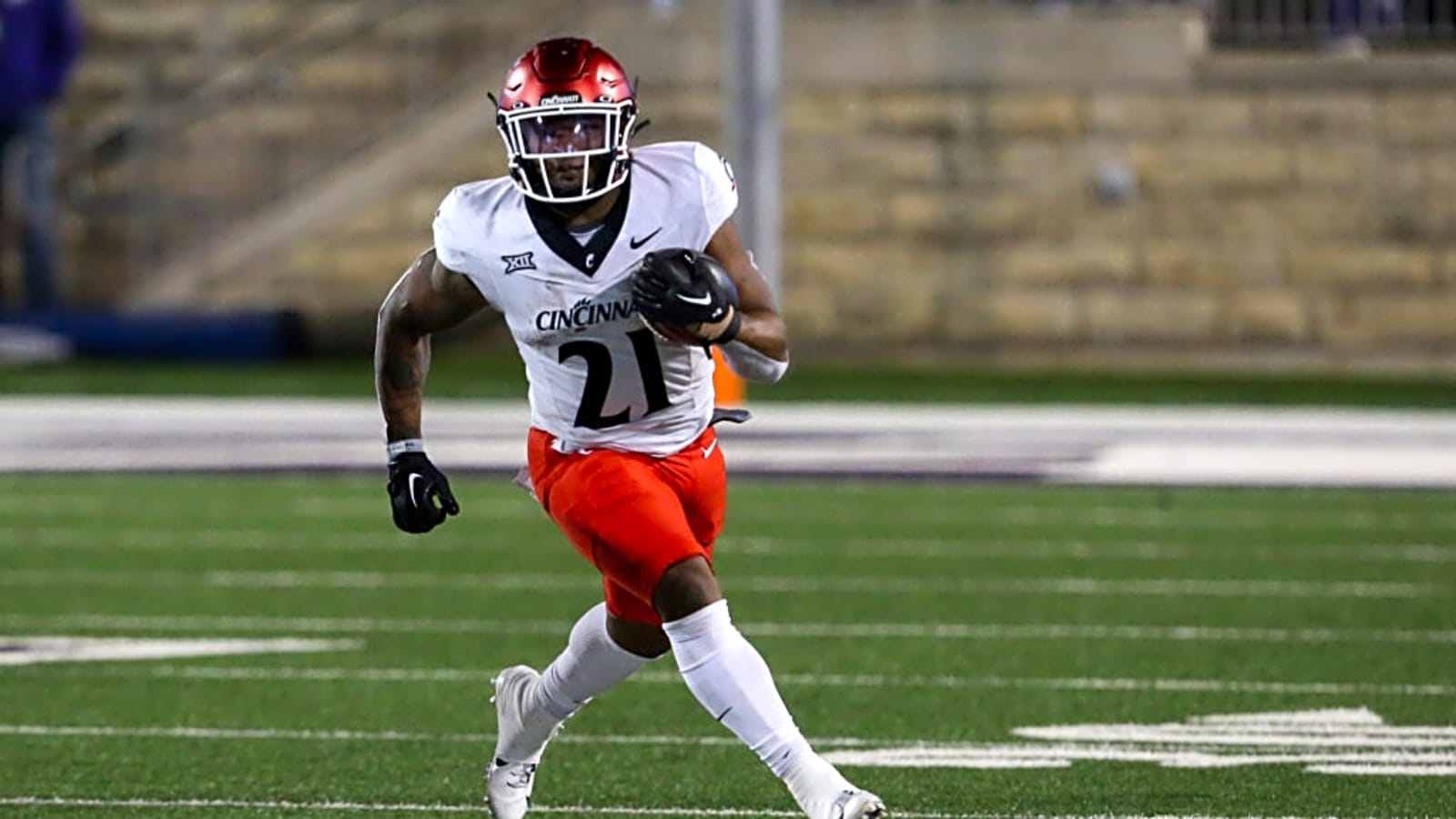 Corey Kiner 2025 NFL Draft: Scouting Report For Cincinnati Bearcats RB