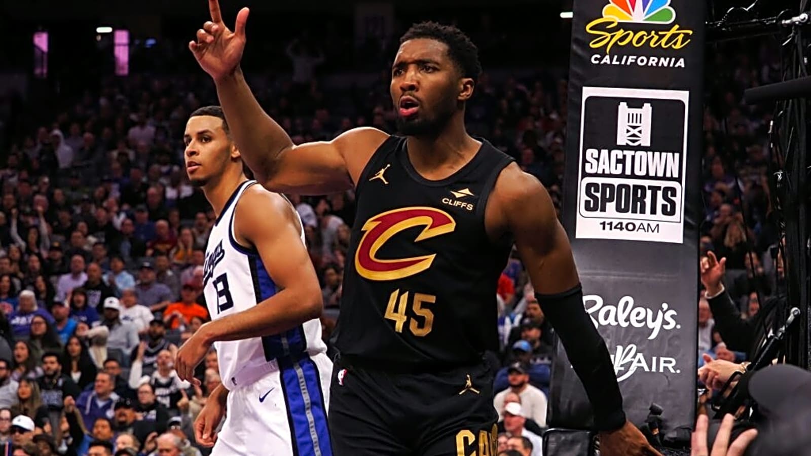 Kings ‘Have Identified’ East All-Star As ‘Trade Target’