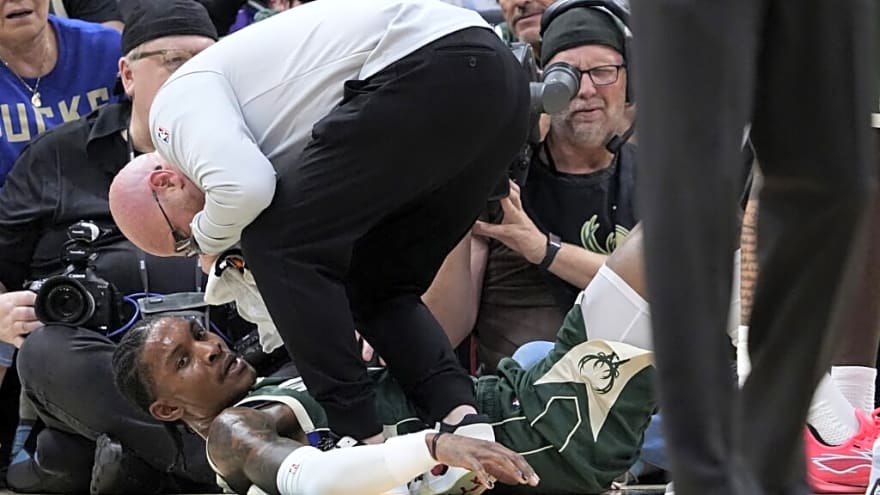 Bucks Starter To Undergo Knee Surgery