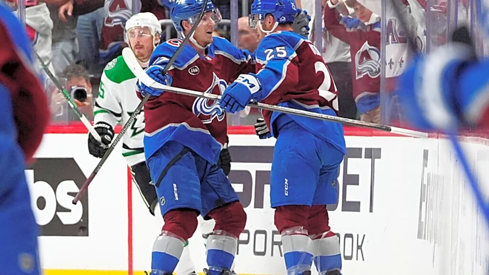 Colorado Avalanche Winger Out Five to Six Months