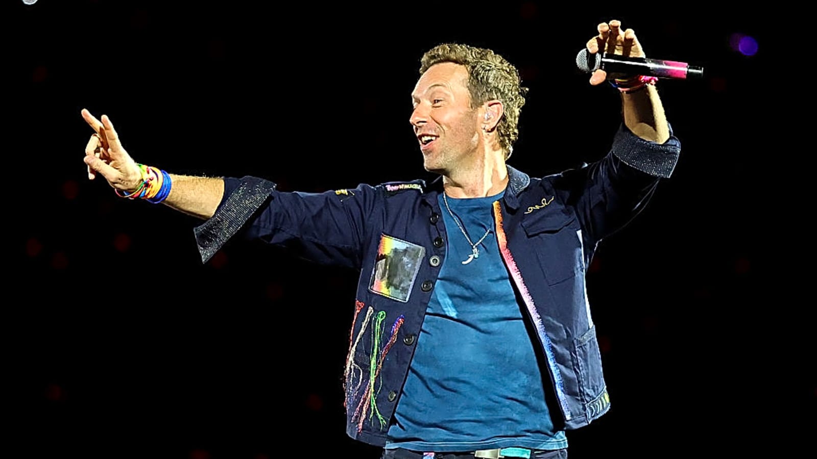 Chris Martin Defends Coldplay&#39;s Kiss Cam Tradition Following Viral Cheating Scandal