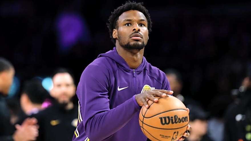 Lakers fans give blunt verdict on Bronny James after 20-minute display against Portland