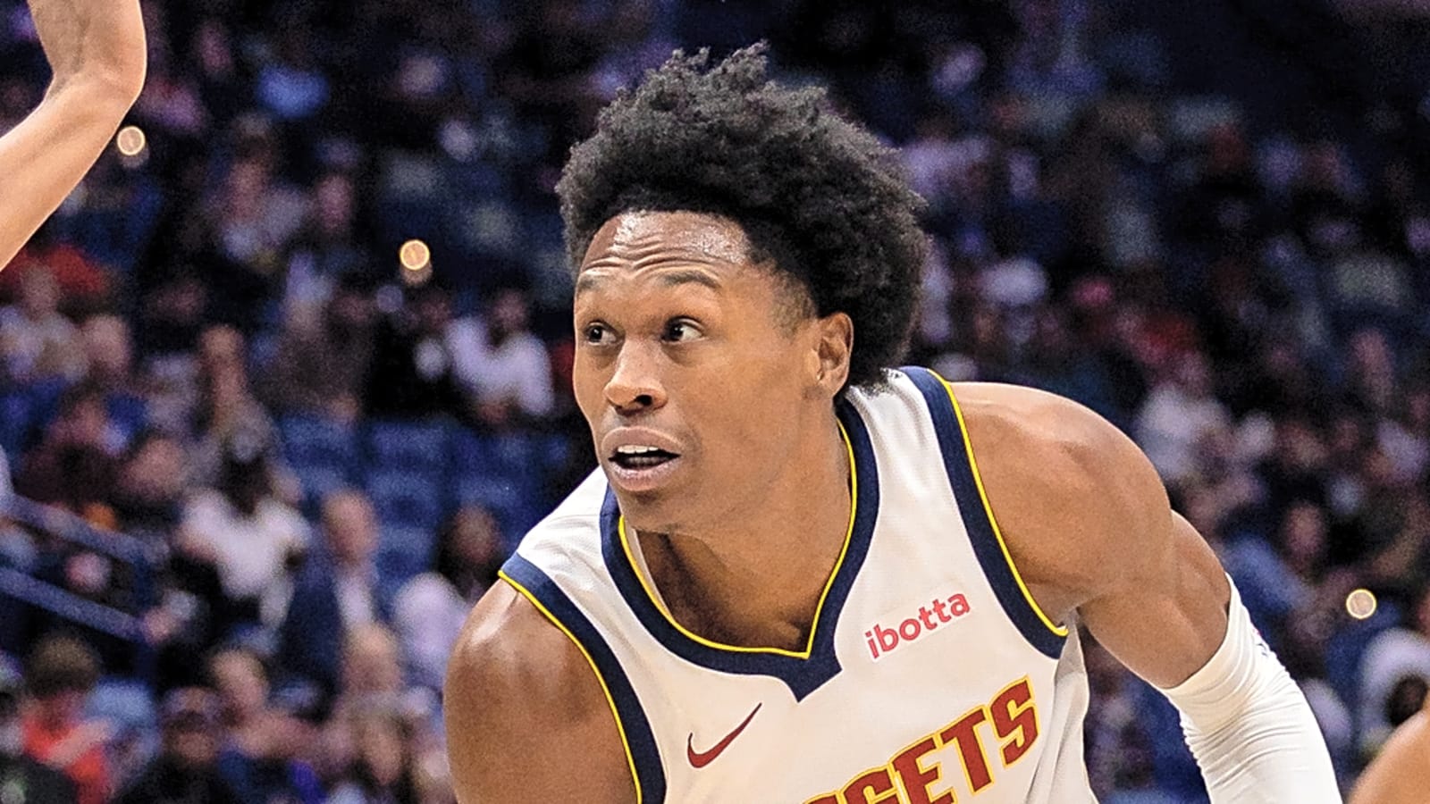 Jokic shares spotlight with Watson in Nuggets win