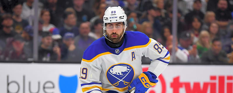 Alex Tuch nets game-winner as Sabres take 2-1 series lead vs. Bruins