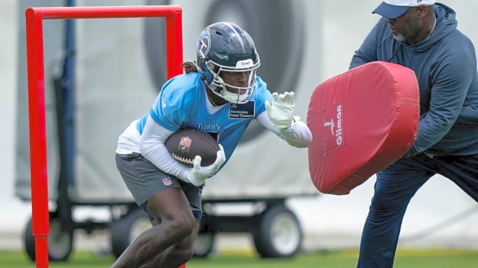 Tyjae Spears offseason progress key to unlocking Titans run game