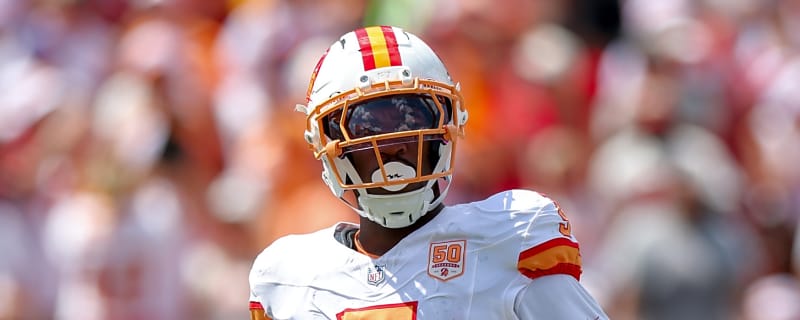 Reporter suggests three players Patriots could add amid depth concerns