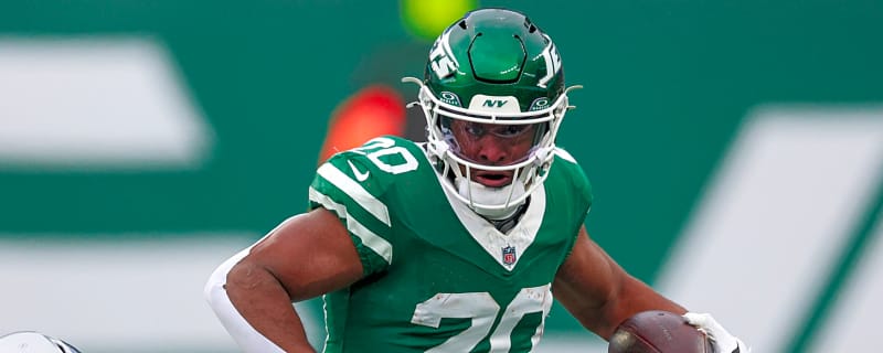 The Pros and Cons of a Potential Breece Hall Return