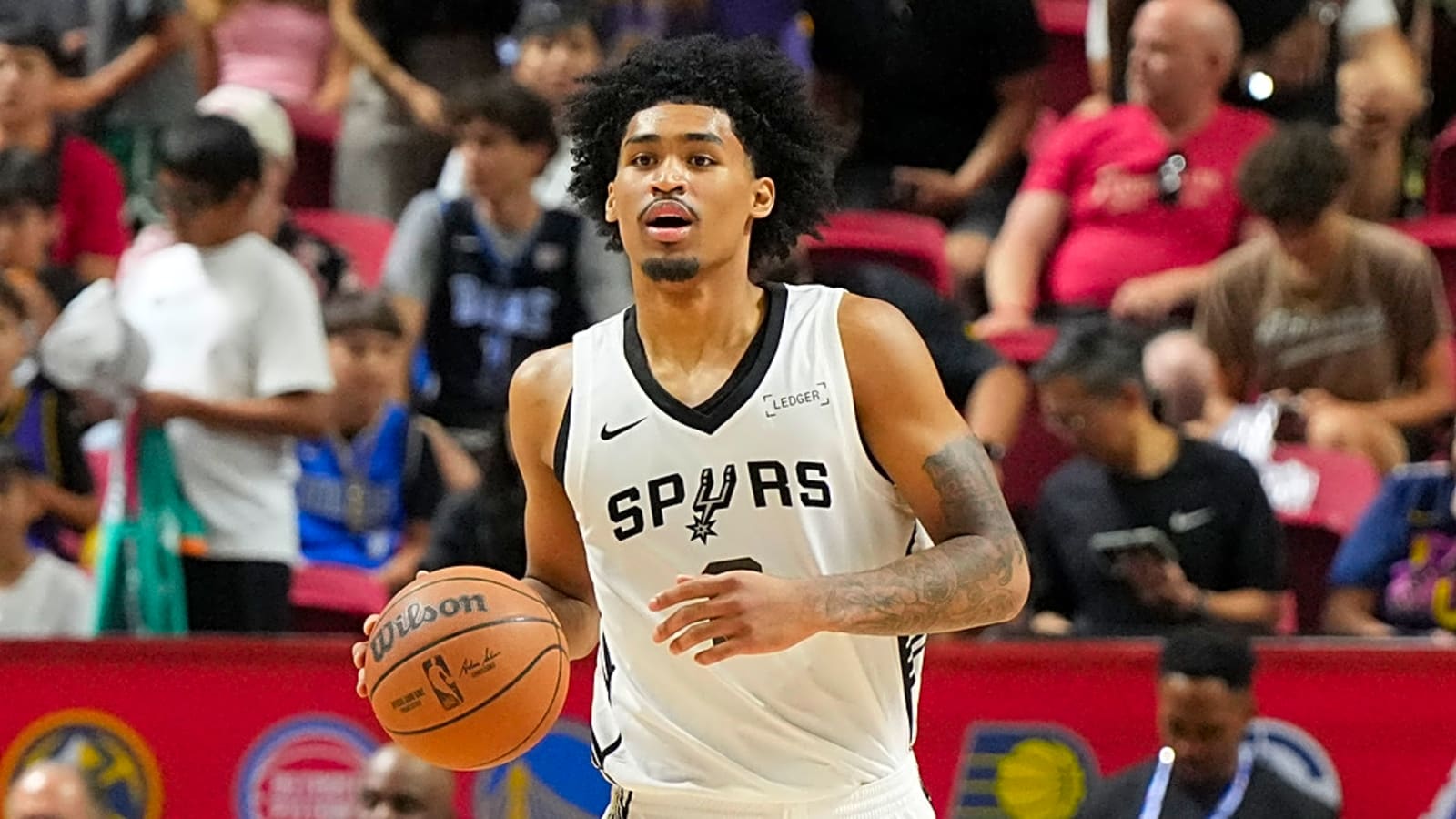 Spurs' rising star could create major backcourt dilemma