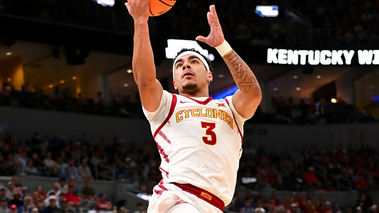 Tamin Lipsey carries Iowa State to Sweet 16