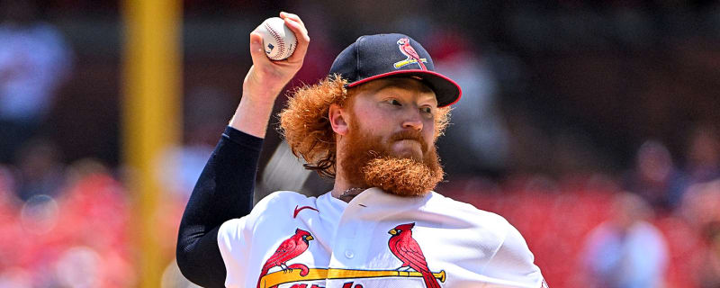 Brewers upgrade rotation, acquire May and Romero from Cardinals