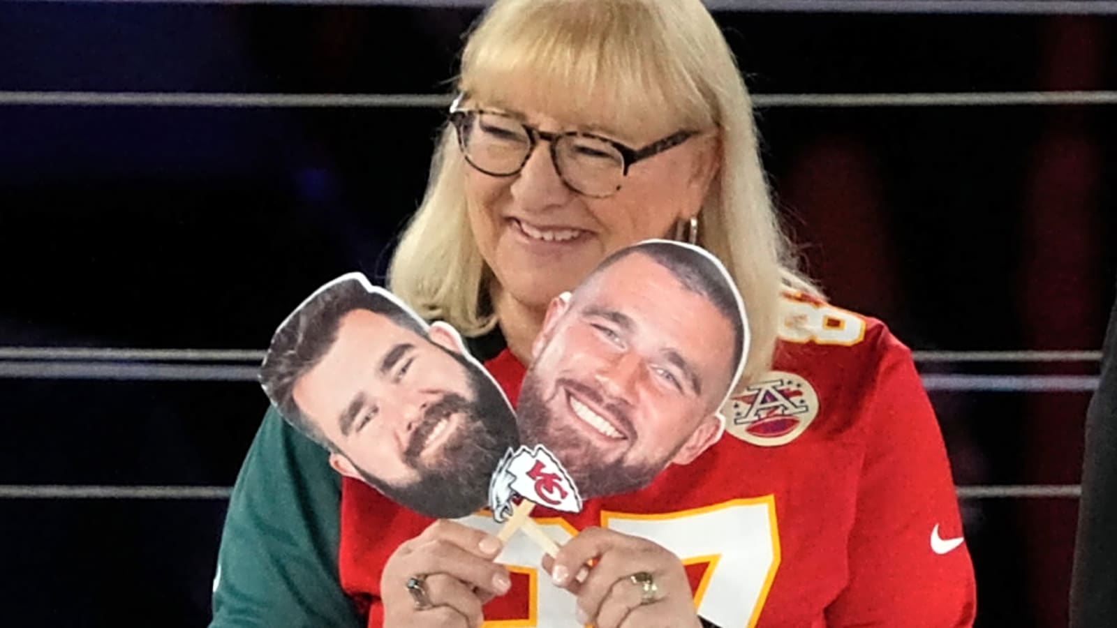 Travis Kelce’s Mom’s Personal Life Decision Emerges on Saturday