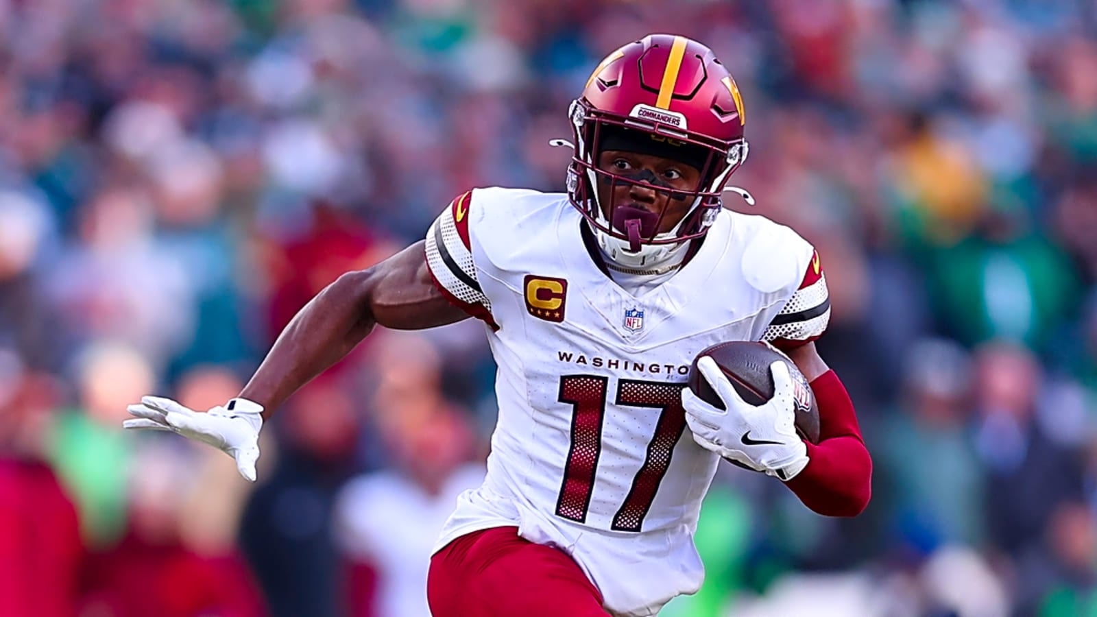 Commanders' McLaurin downplays concern after signing extension