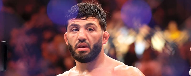 UFC Middleweight Set to Fight Arman Tsarukyan Highlights Paramount’s Role in Dana White Snub