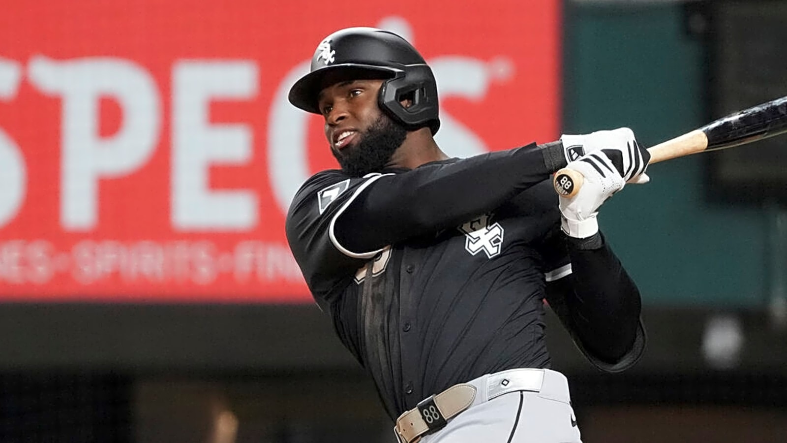 White Sox reinstate top trade candidate from IL