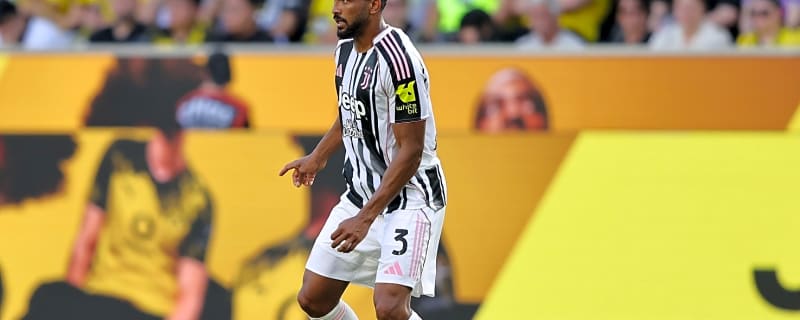 Tottenham plot January move for defender which may end up costing them €50m