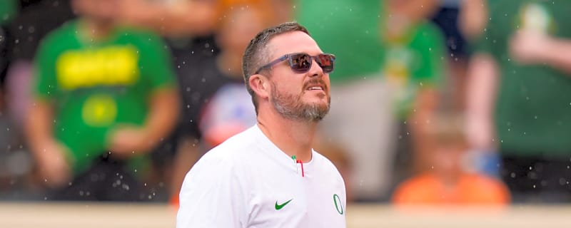 How much is underachieving Oregon reportedly spending on roster?