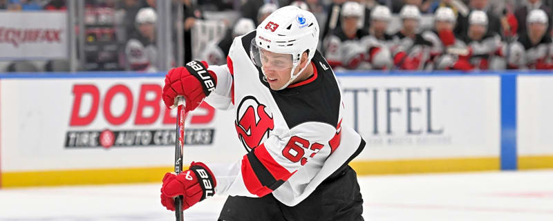Devils’ Jesper Bratt Earns 500th NHL Point