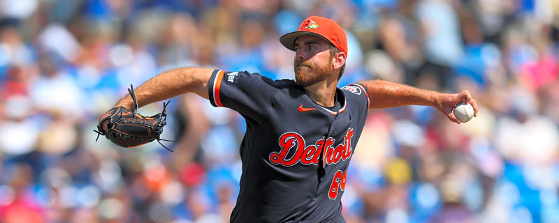Tigers Release Bryan Sammons, Dugan Darnell