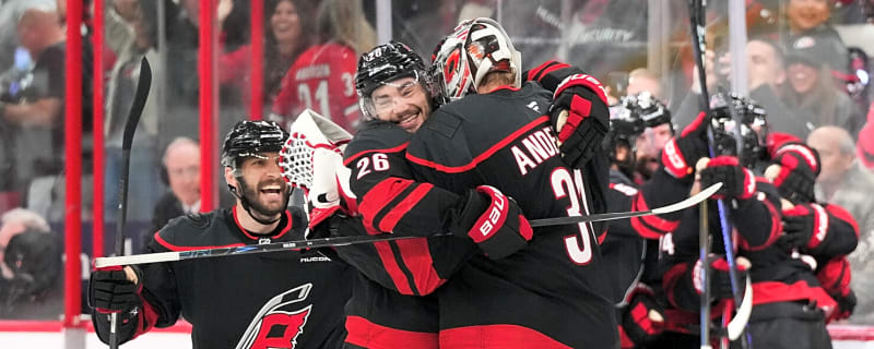 Winners, losers from Saturday's NHL playoffs: Hurricanes get even