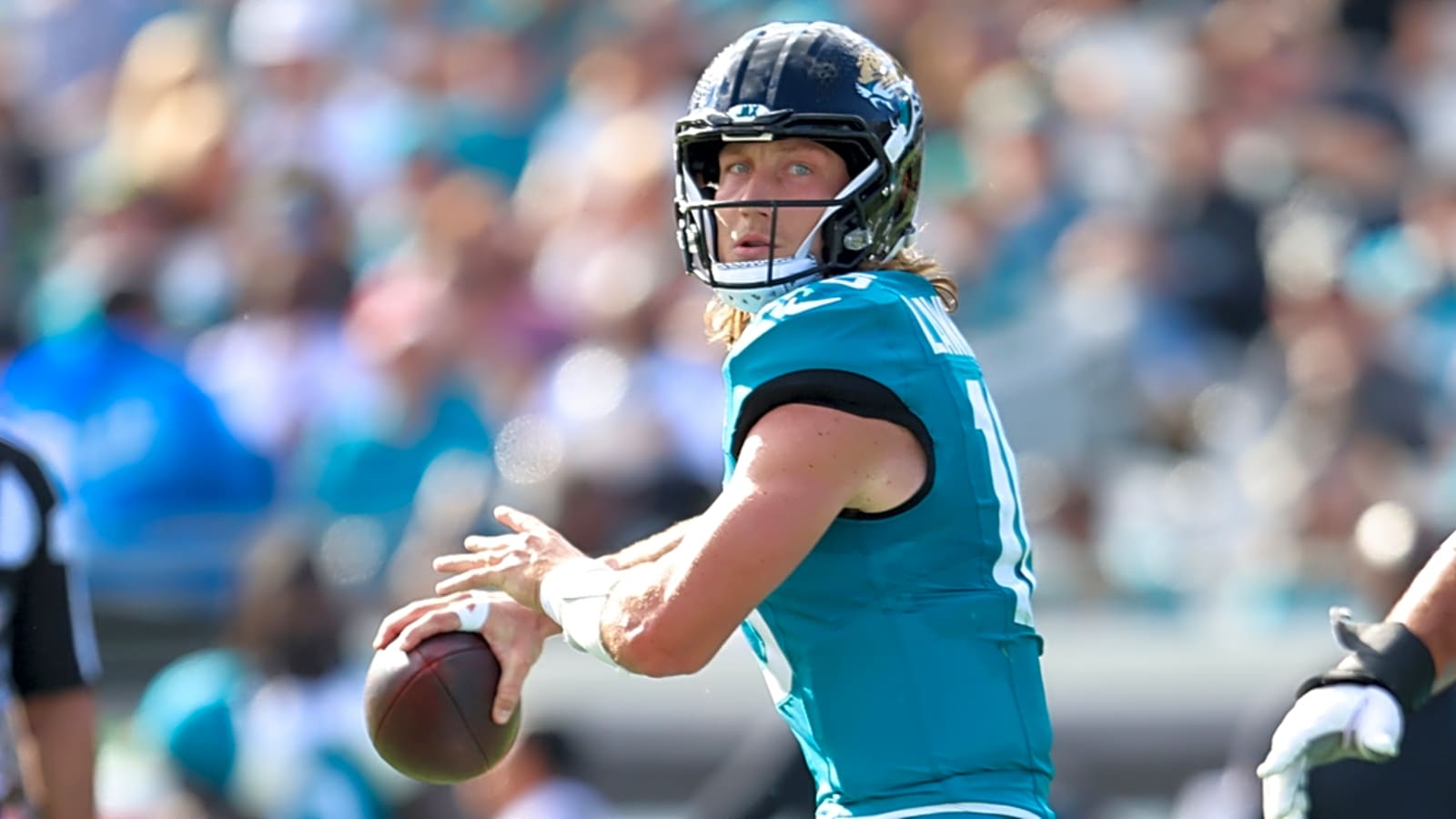 Historic performance from Lawrence leads Jags to fifth straight win