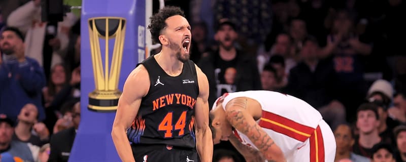 Knicks win duel of role players over Heat