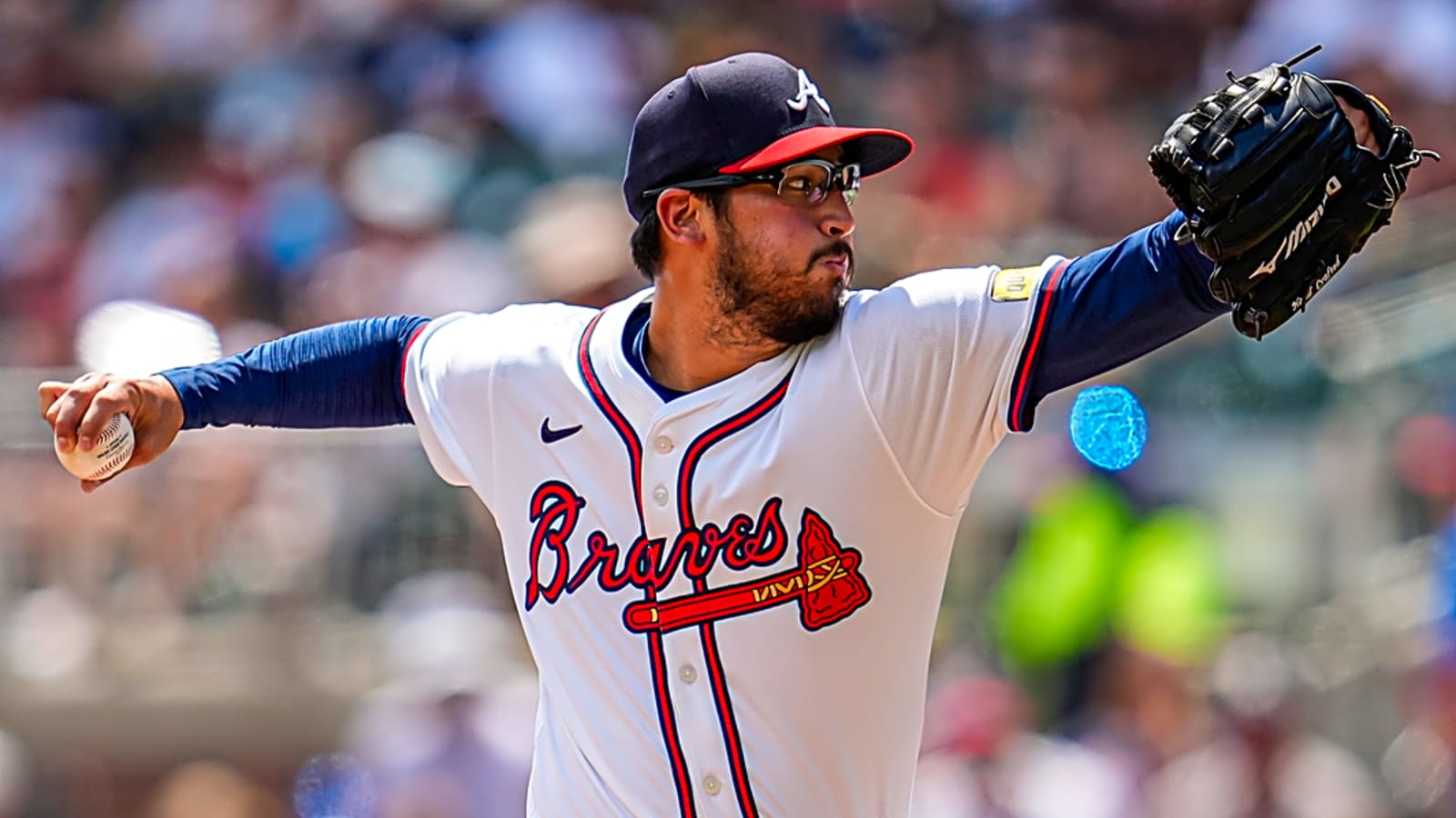 Braves make roster move amid series with Reds