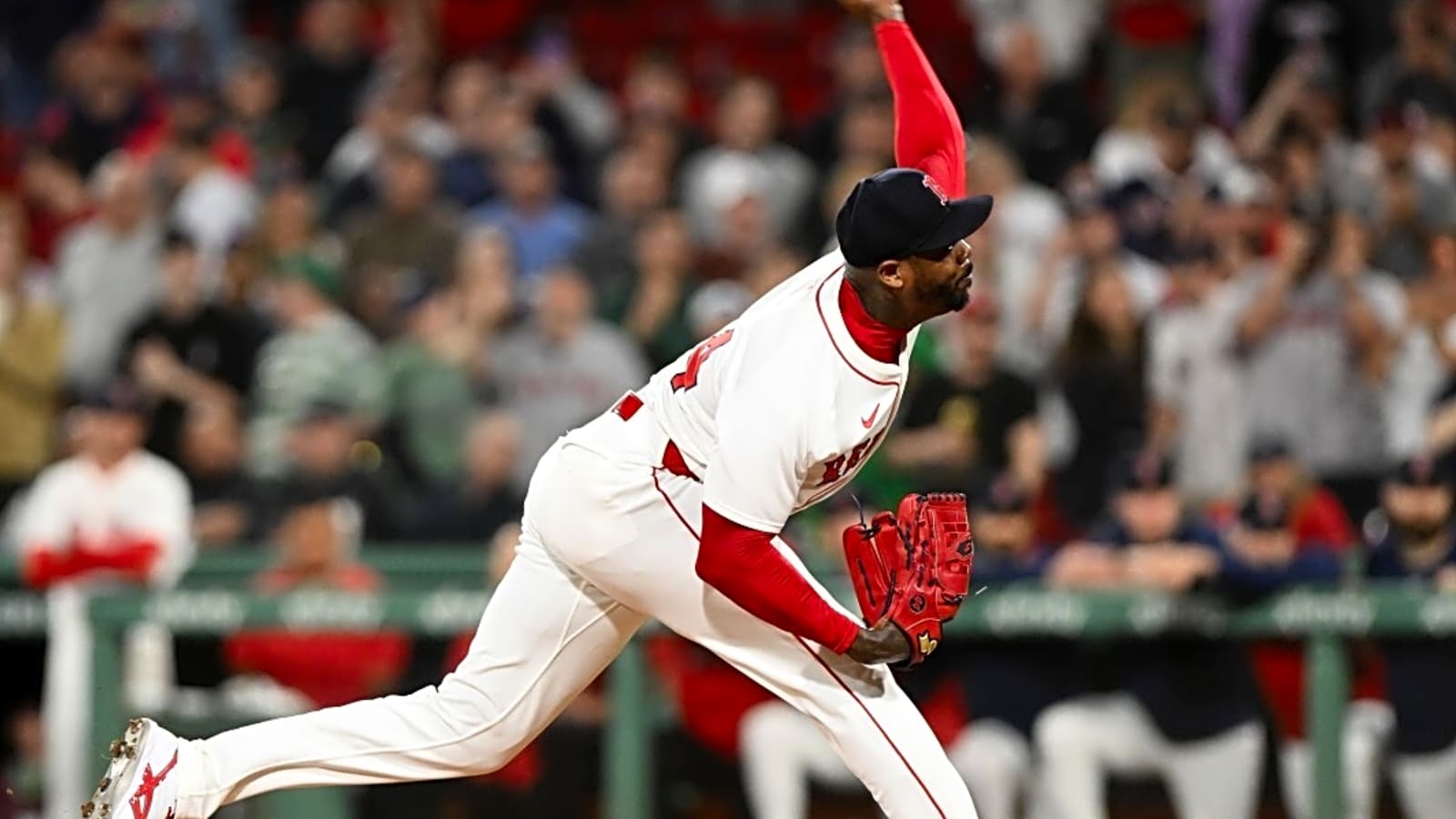 Red Sox&#39; Aroldis Chapman Makes Career Announcement Amid Trade Rumors