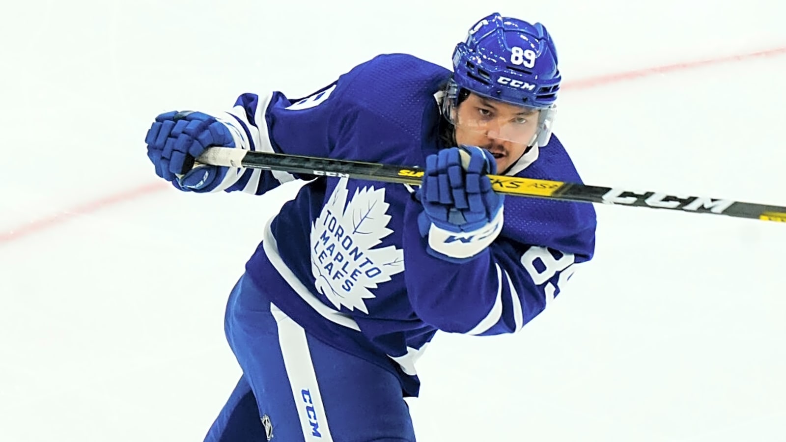 Maple Leafs Reportedly Make Decision on Nicholas Robertson Trade Talks