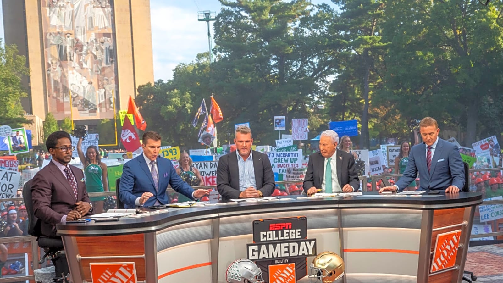 ESPN Adding Former NFL Quarterback To College Football Coverage Team