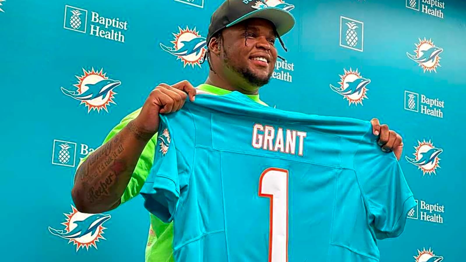 Dolphins’ 2025 First-Round Pick Predicted To Be a Bust