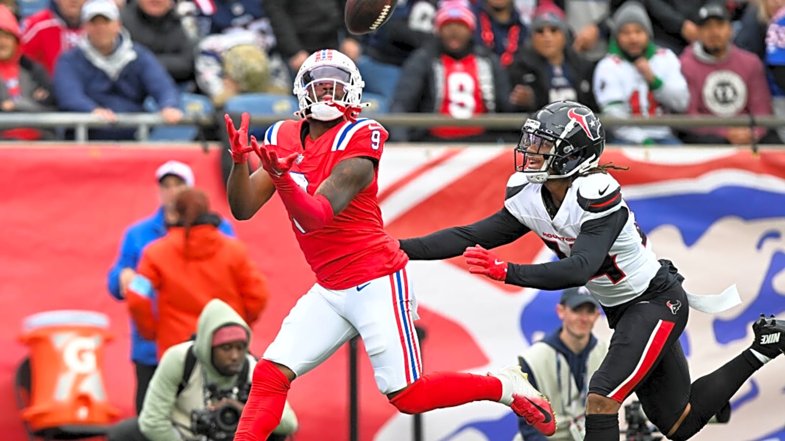 Adam Schefter lists one Patriots wide receiver as a potential trade candidate after a promising 2024 campaign