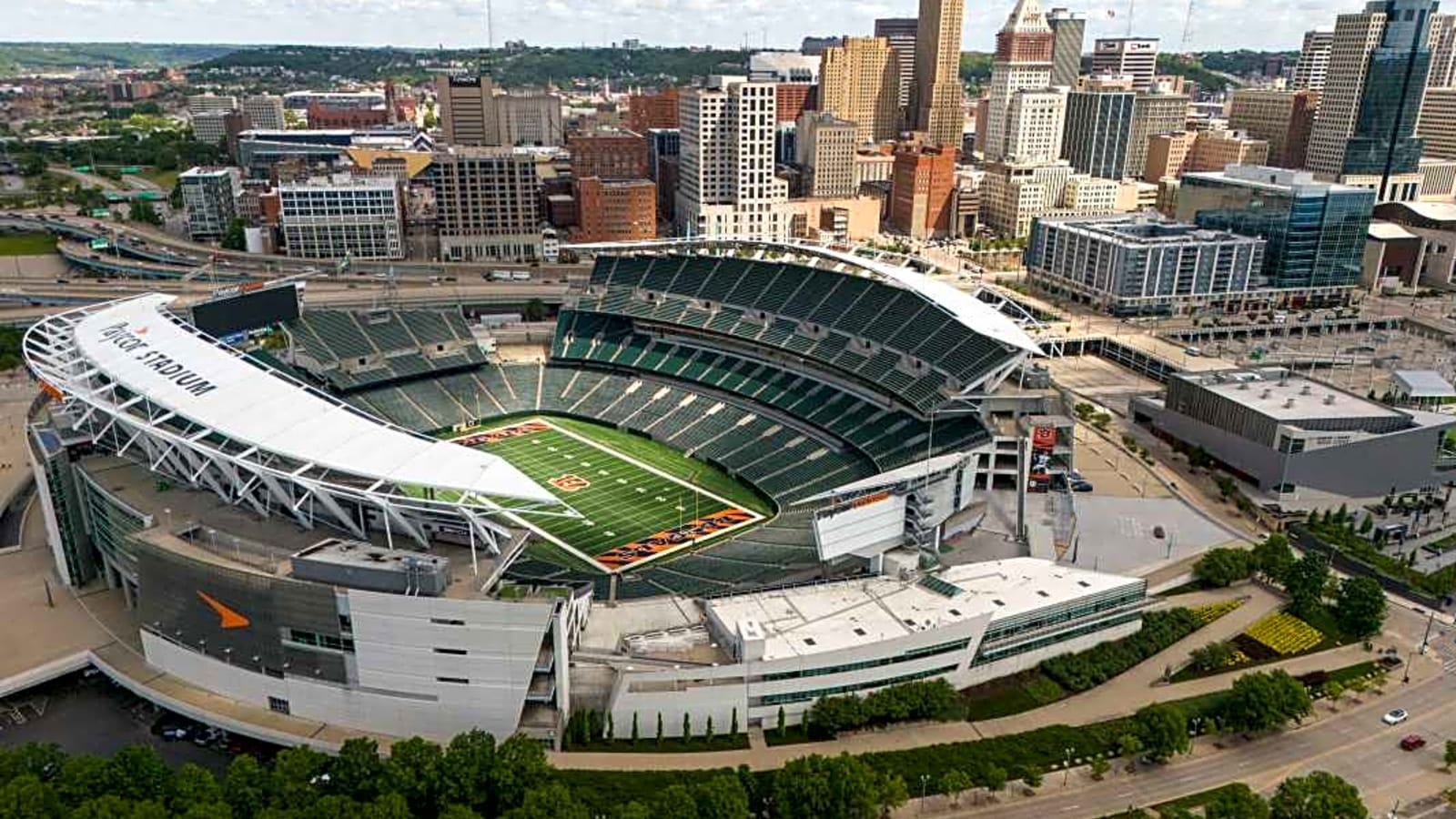 Bengals&#39; negotiations with Hamilton County for new stadium lease take unexpected turn according to latest report