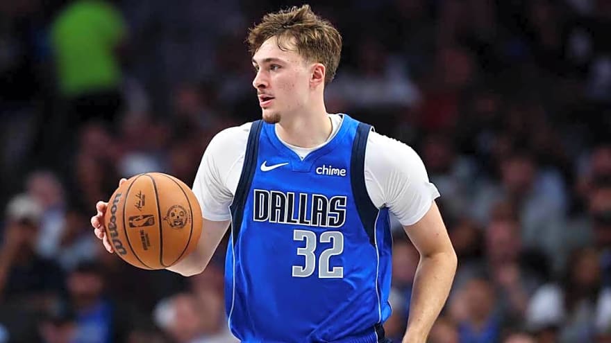 Mavericks’ Cooper Flagg staying ‘locked in’ despite ‘Fire Nico’ chants at AAC