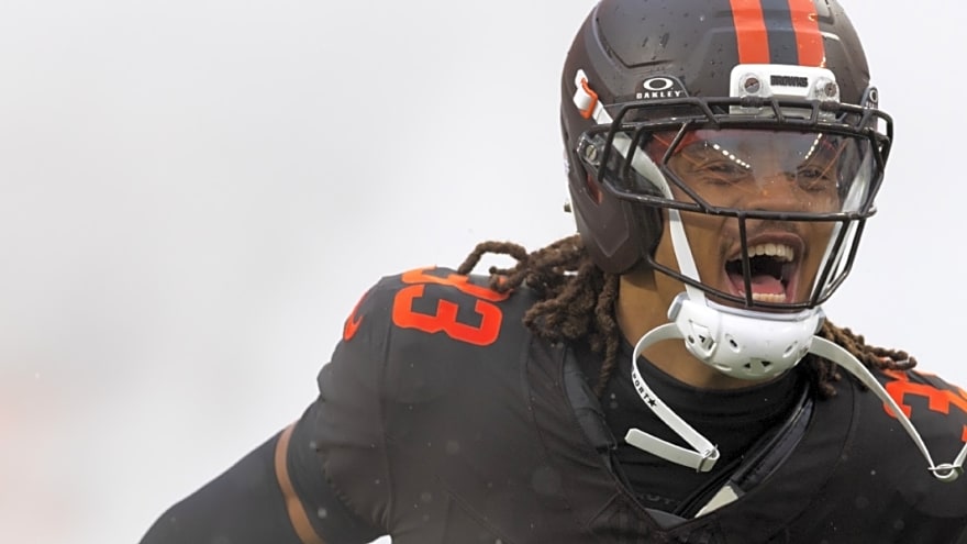 Report: Browns safety Ronnie Hickman jumped at New York hotel