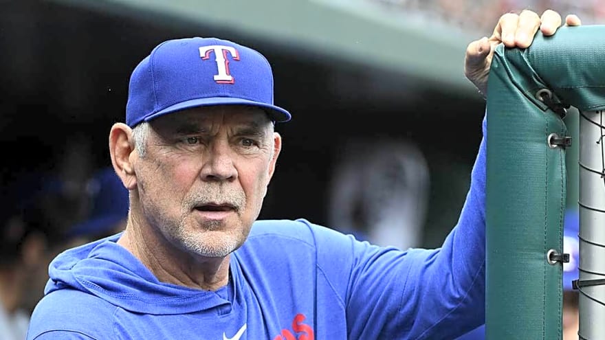 Bruce Bochy moves up all-time ejection leaderboard vs. White Sox
