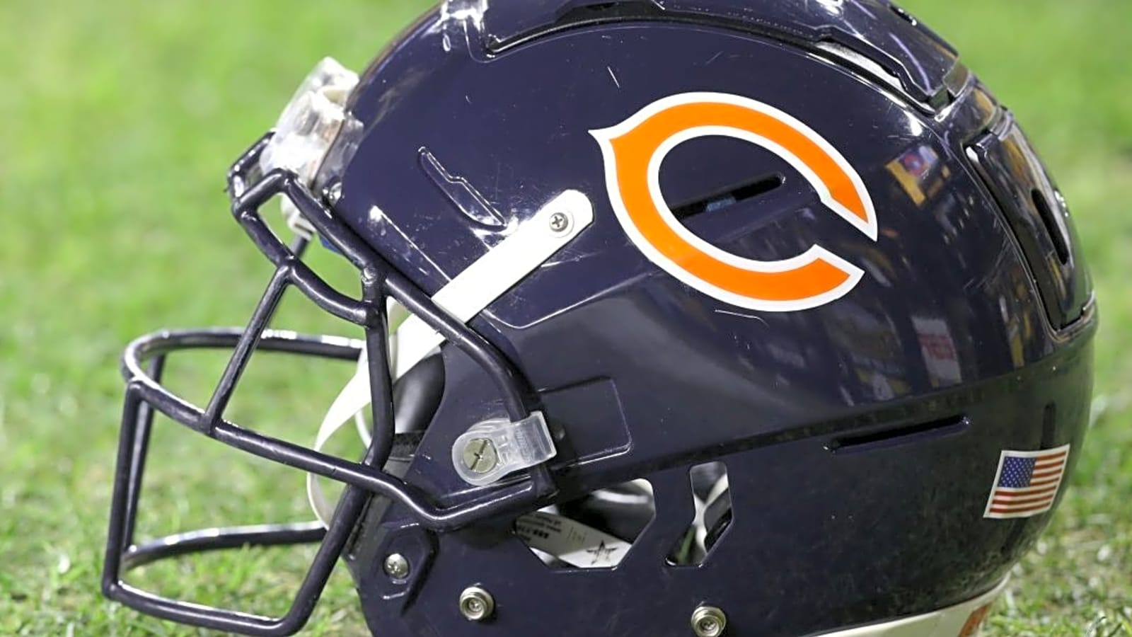 Chicago Bears player shares unusual take on trade rumors