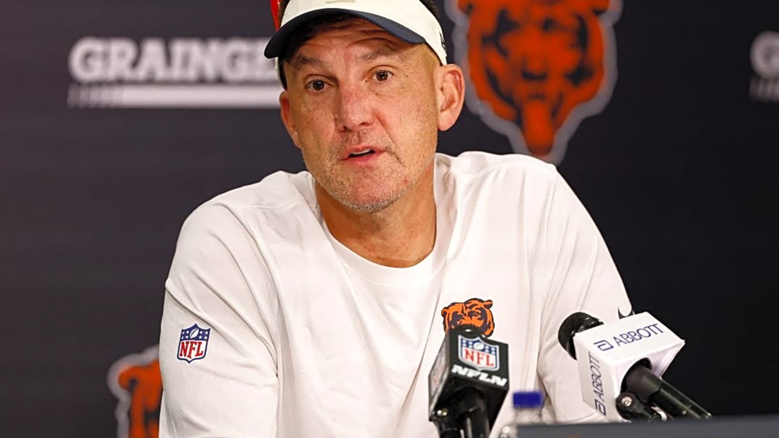 Chicago Bears reveal surprising defensive cuts